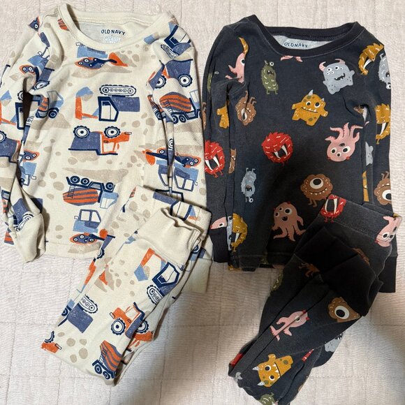 Set of 2 OldNavy PJ sets - Picture 1 of 6